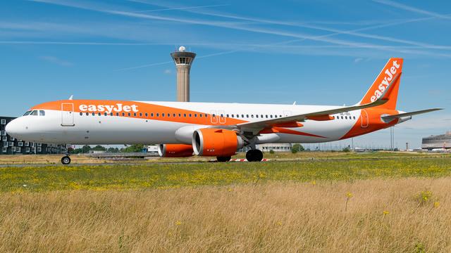 OE-ISC:Airbus A321:EasyJet